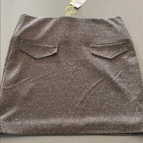 BCBGeneration Metallic Front Packet Skirt, Size SM - Picture 3 of 13